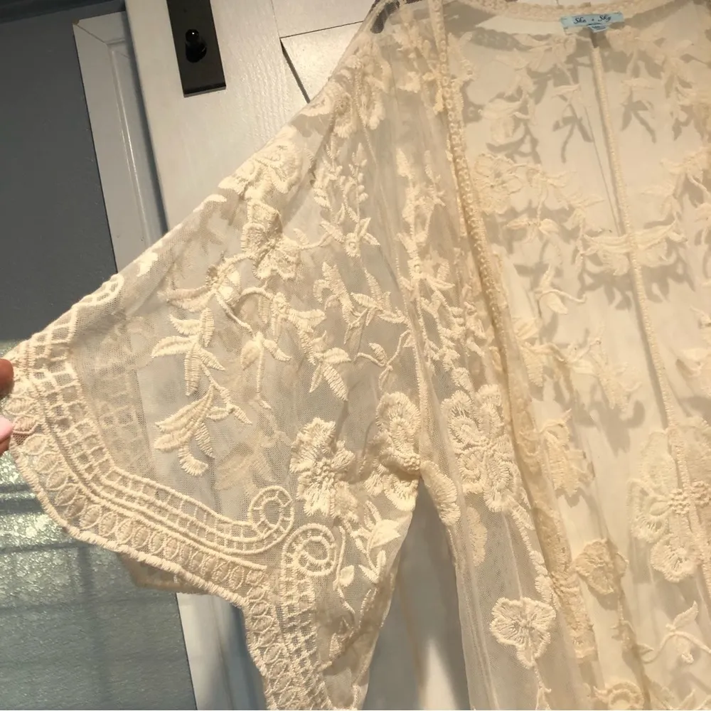 She & Sky cream lace midi long kimono cardigan women’s m/l - Image 3