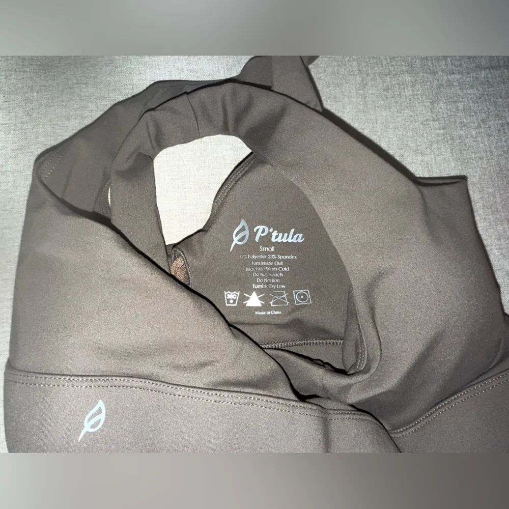 P'tula Dark Brown Sports Bra small Size undefined - Image 4