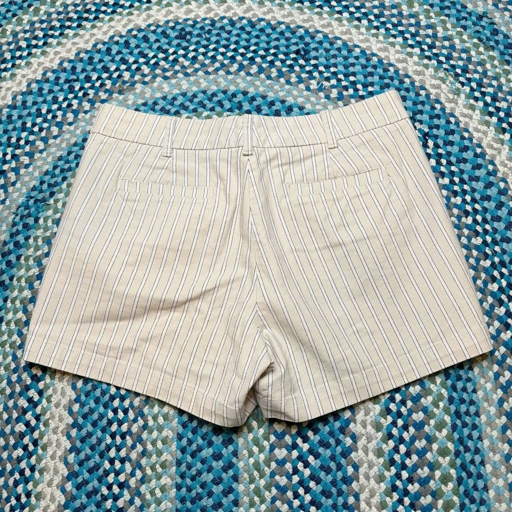 J Crew Shorts - Image 4