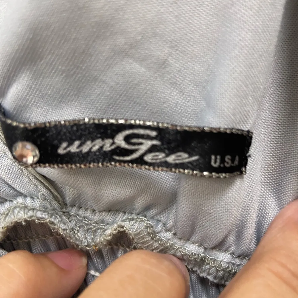 Um Gee dress v neck floral women's medium - Image 3