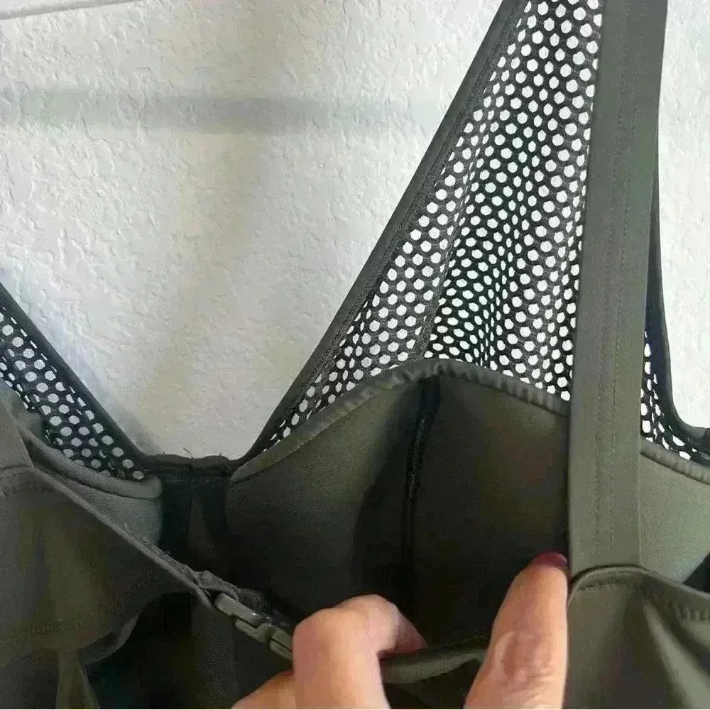 City Chic Women’s Olive Green Ithaca Mesh V Neck One‎ Piece Swimsuit Size L - Image 4