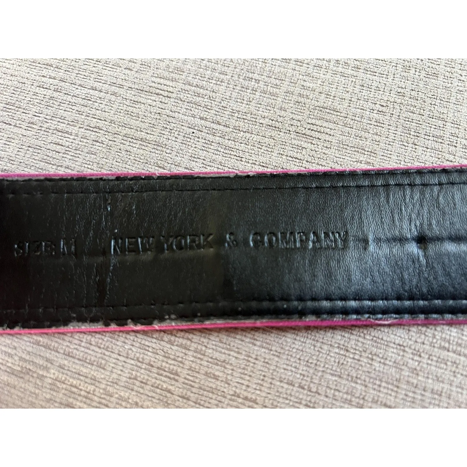 New York & Company Belt Womens Medium Pink Fabric Covered Buckle Wide Grommet - Image 9