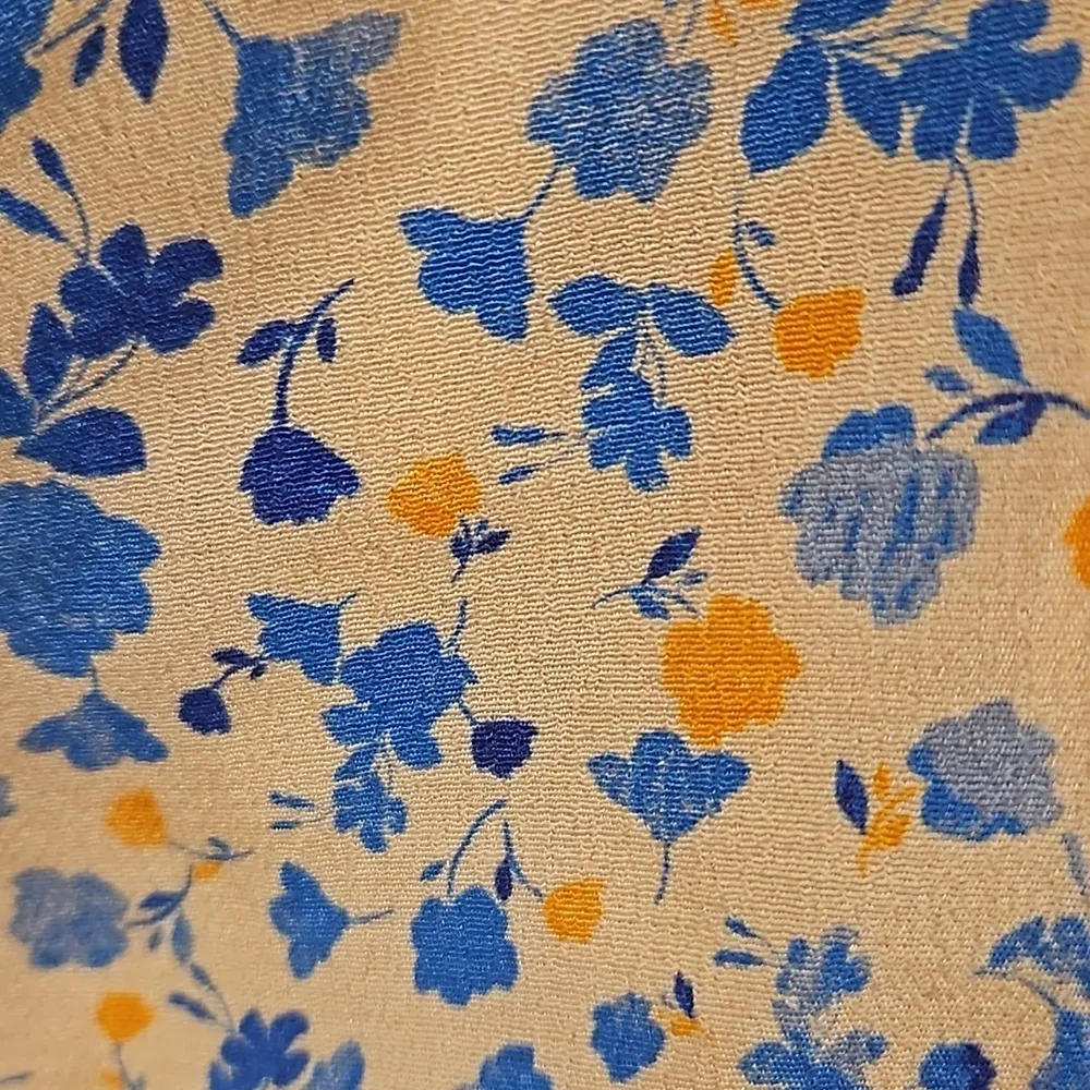 💕💕 The One That Got Away Top ~ Poppy Floral White Print M NWT - Image 12