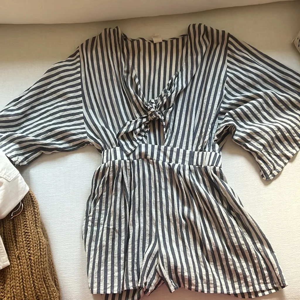 “Flawless” size small striped romper - Image 3