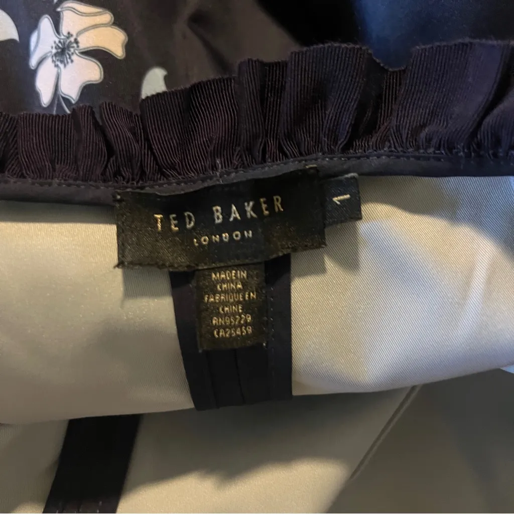 Ted Baker Navy Floral Butter Fly Print Ruffle High Waist Tapered Leg Pant Size 4 - Image 8