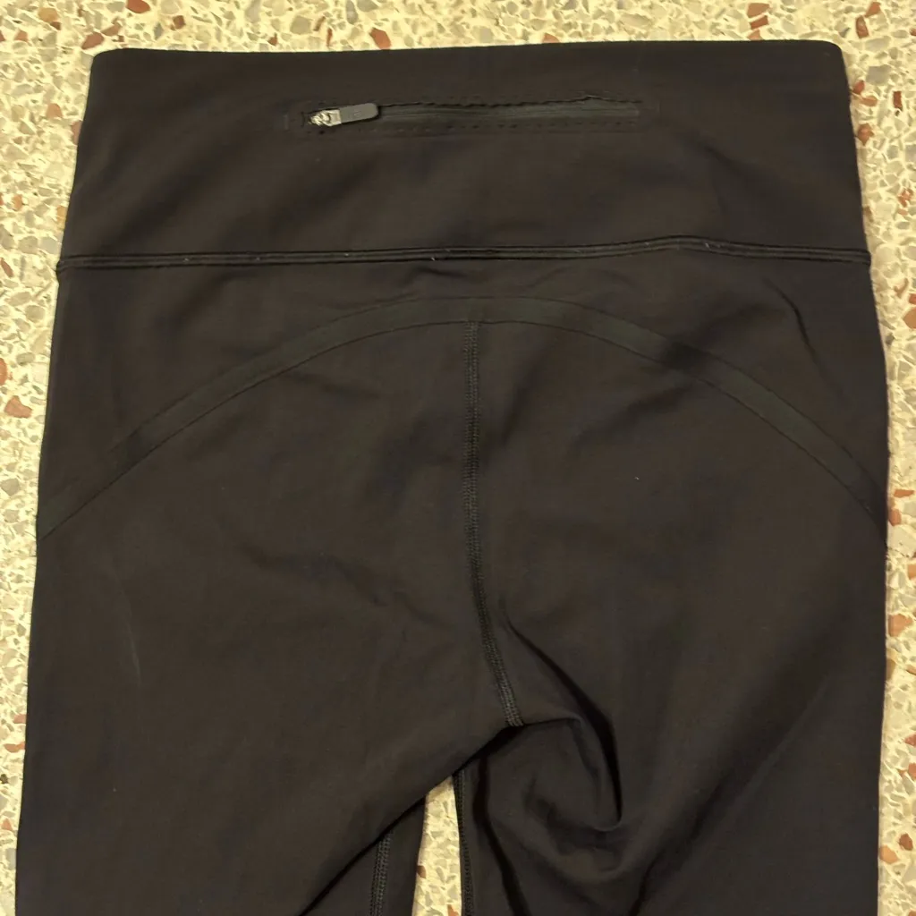 Lululemon Smooth Stride Crop black Size 4 - Image 9
