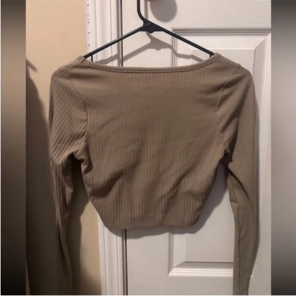 Pacsun Corset Style Long Sleeve - Image 2