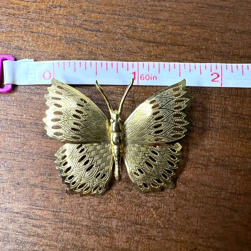 Vintage Butterfly Brooch Pin Delicate Gold Tone - Image 14