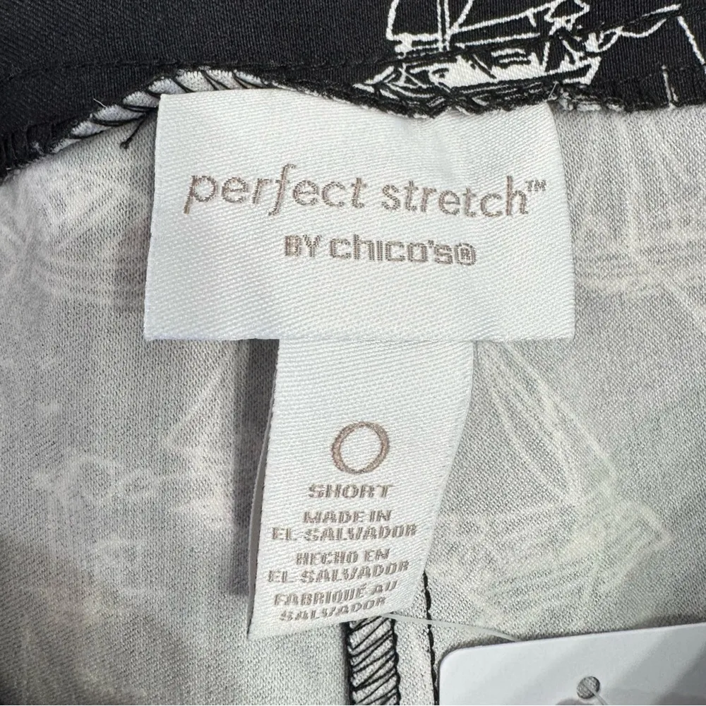 Chico’s Perfect Stretch Sailor Girls Josie Slim 10” Shorts Black White Sailboats - Image 6