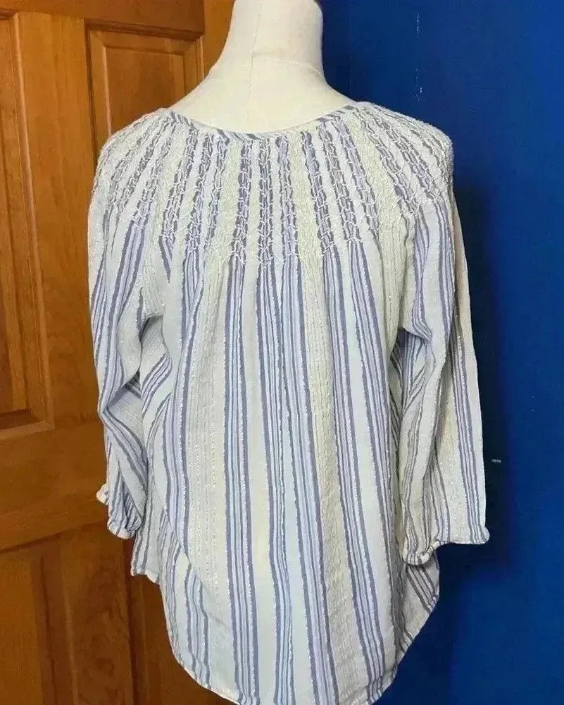 J.Jill Blue White and Gold Thread Peasant top. Size medium. - Image 4