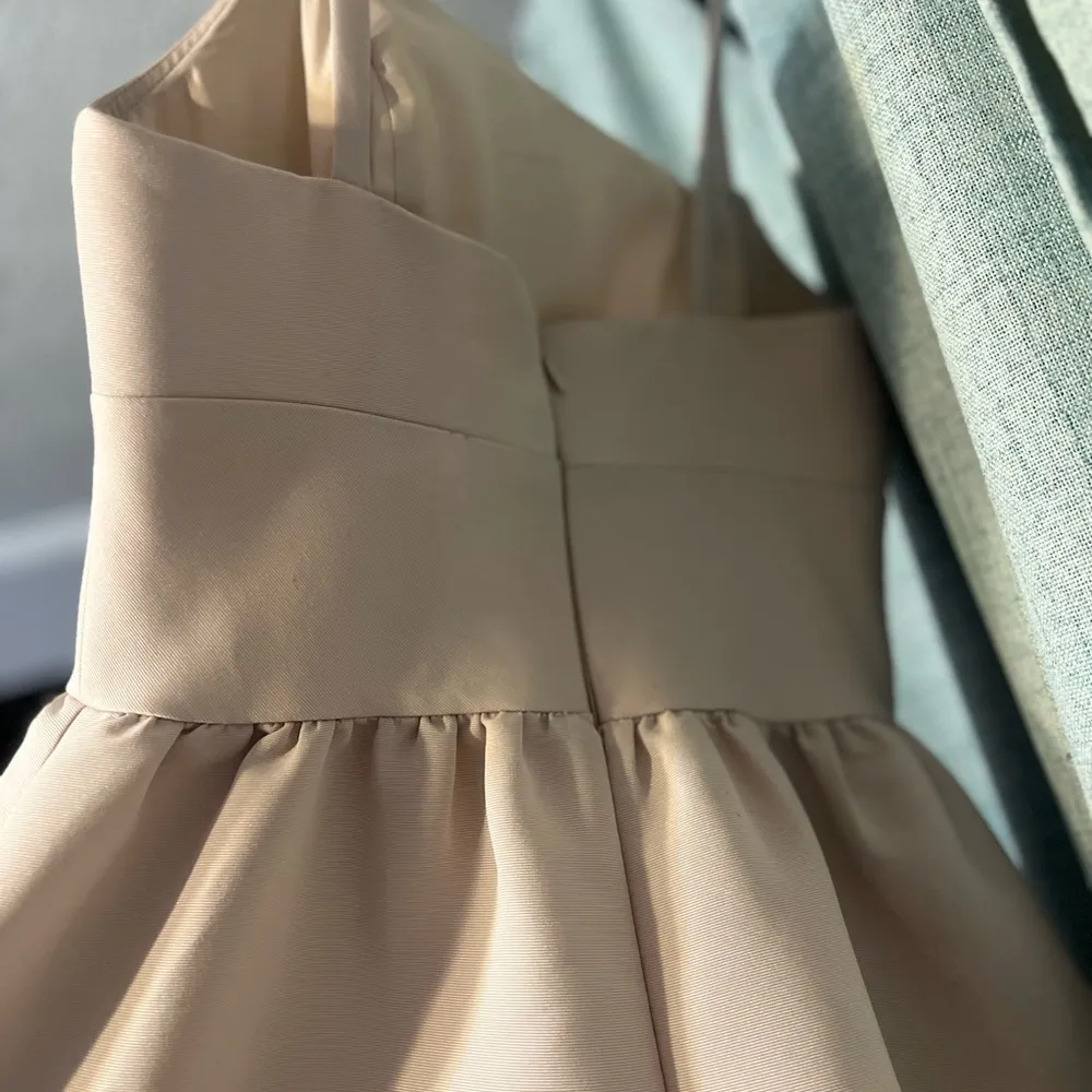 Amsale formal bridesmaid dress Size 8 - Image 3