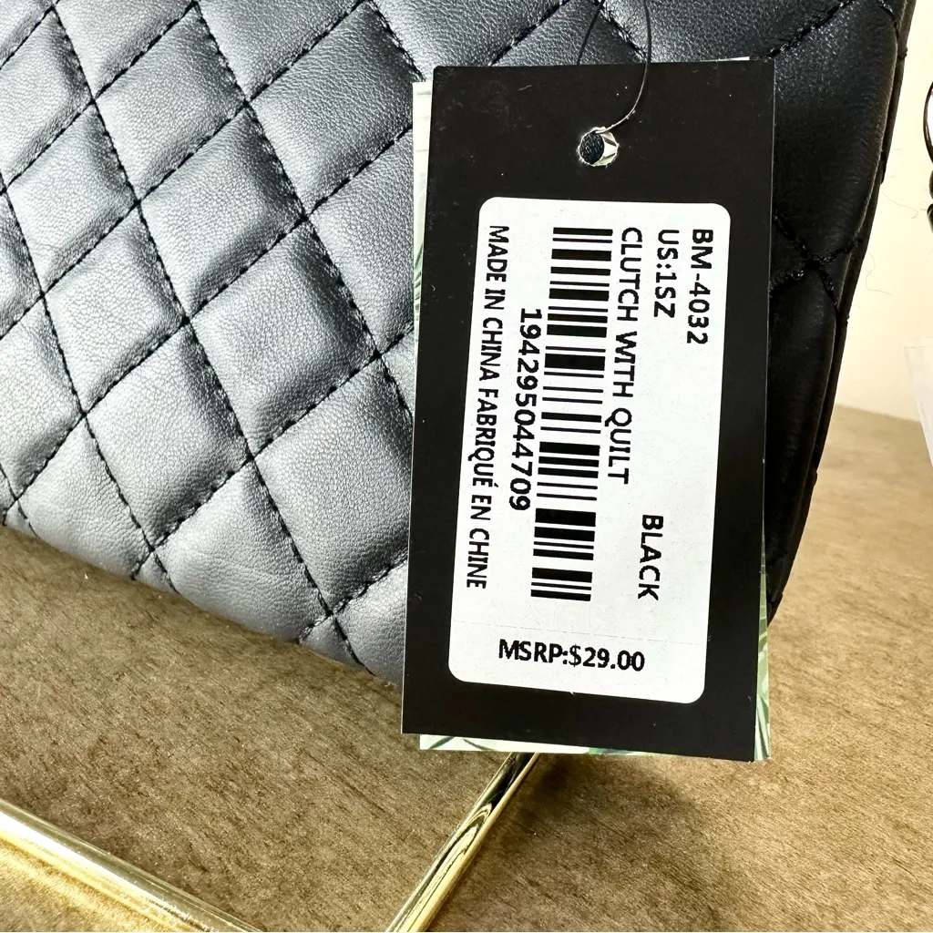 Badgley Mischka Black Quilted Vegan Leather Zip Clutch / Wristlet New With Tags - Image 5