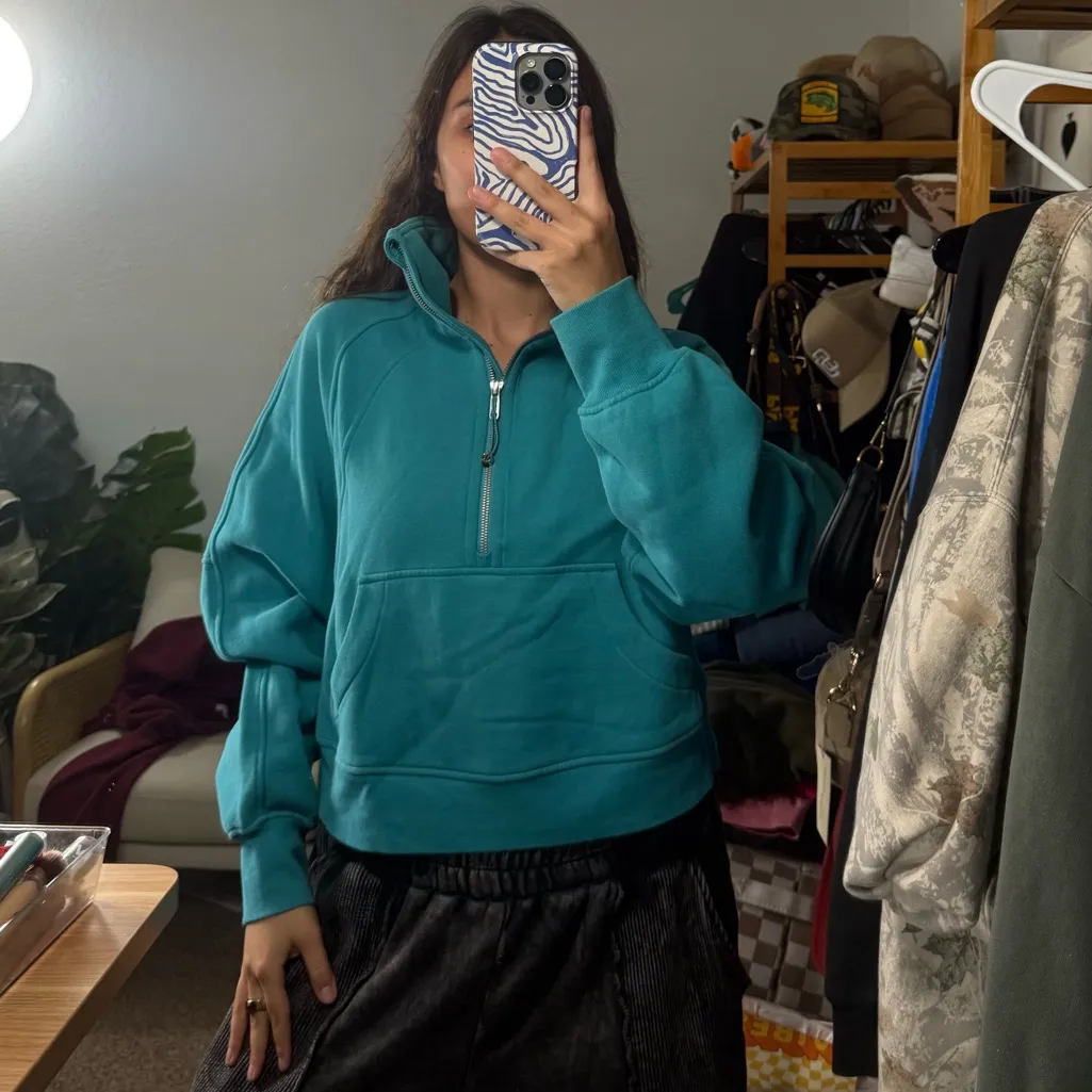 Lululemon Scuba Oversized Funnel Neck Half Zip Size XS/S - Image 4
