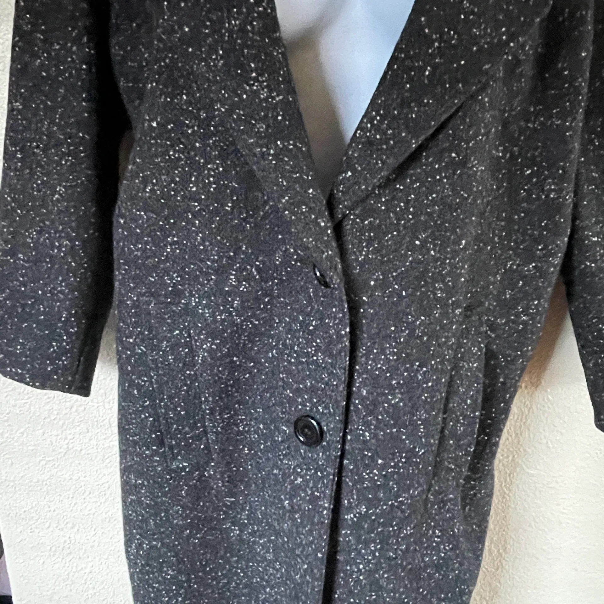 Hunters Run Vintage  Tweed Heathered Wool Trench Coat With Leather Trim Black 11 - Image 4