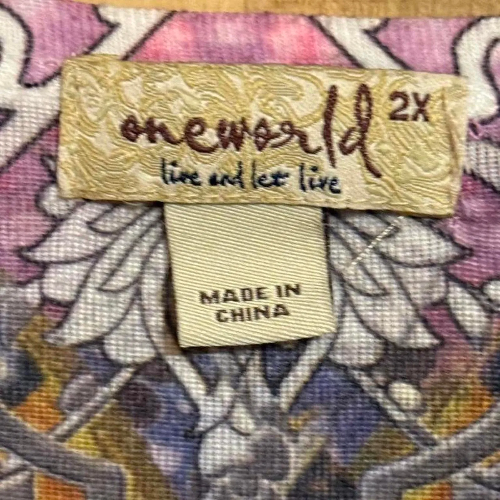 One World  Butterfly Rhinestone Blouse Size 1X - Image 6