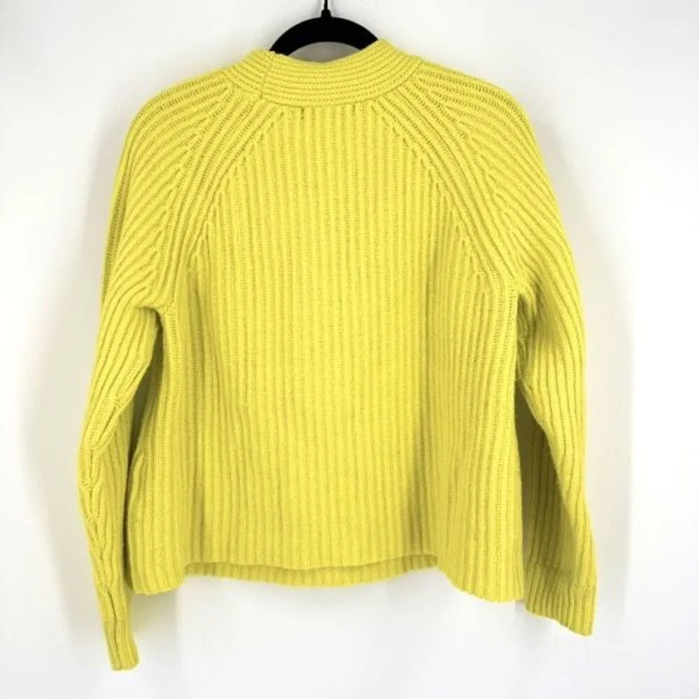 Banana Republic Women's Thick Chunky High Crew Neck Sweater Neon Yellow‎ Medium - Image 3