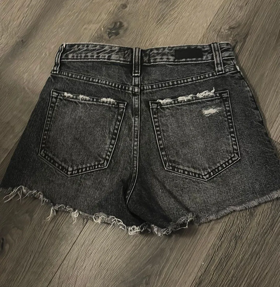 Abercrombie High-Rise Jeans shorts - Image 2