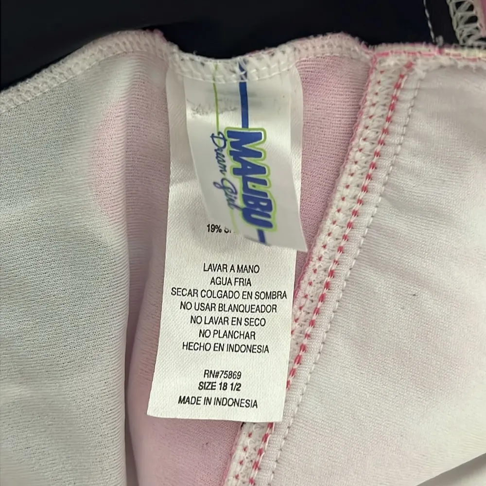 Malibu Dream Girl One Piece Dot Swimsuit Size 18 1/2🩱 - Image 3