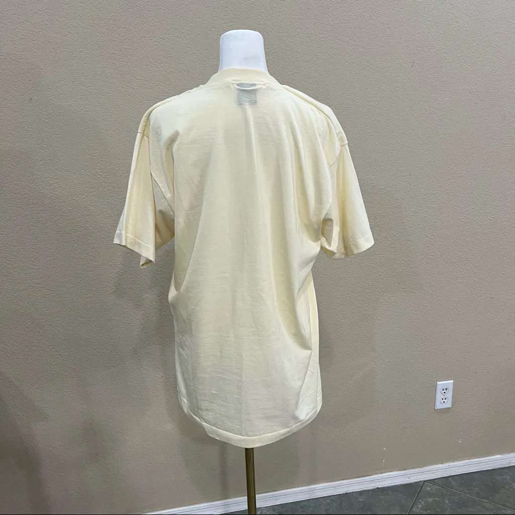 Vtg Single Stitch Screen StarsCoyote T Shirt 1990's Art Abstract Nature Howl L Yellow Size L - Image 3