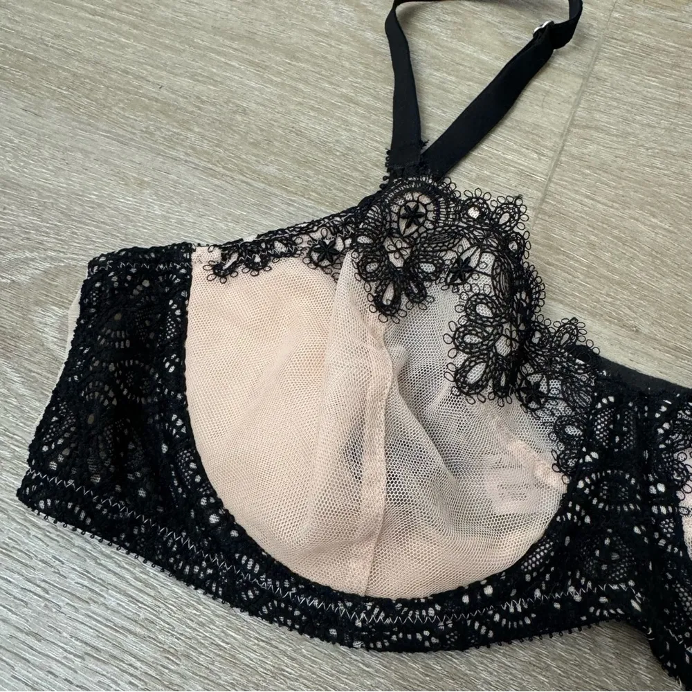 Victoria’s Secret Unlined Lace Underwire Bra - Black and Nude - Image 2