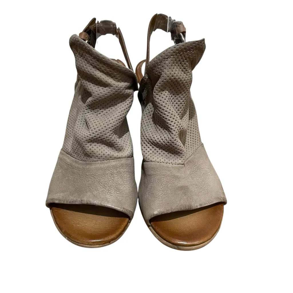 Miz Mooz Kona Sandals Beige Women Size 9 Peep Toe Slingback Perforated Wedge - Image 4