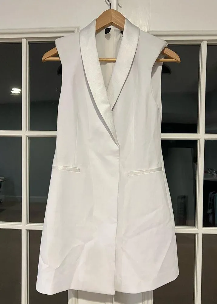 Alice + Olivia Valentina tuxedo mini dress - Image 5