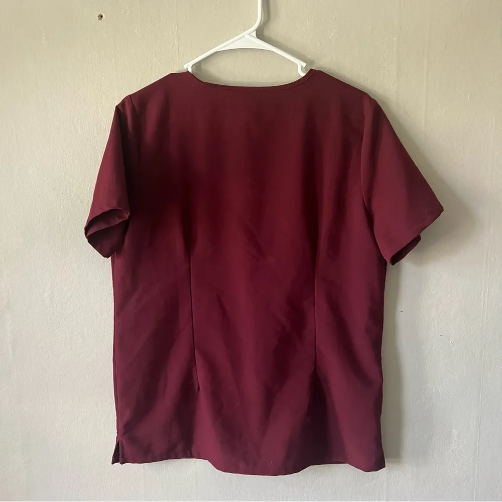 FIGS Technical Collection Maroon Scrub Top Size Medium - Image 5