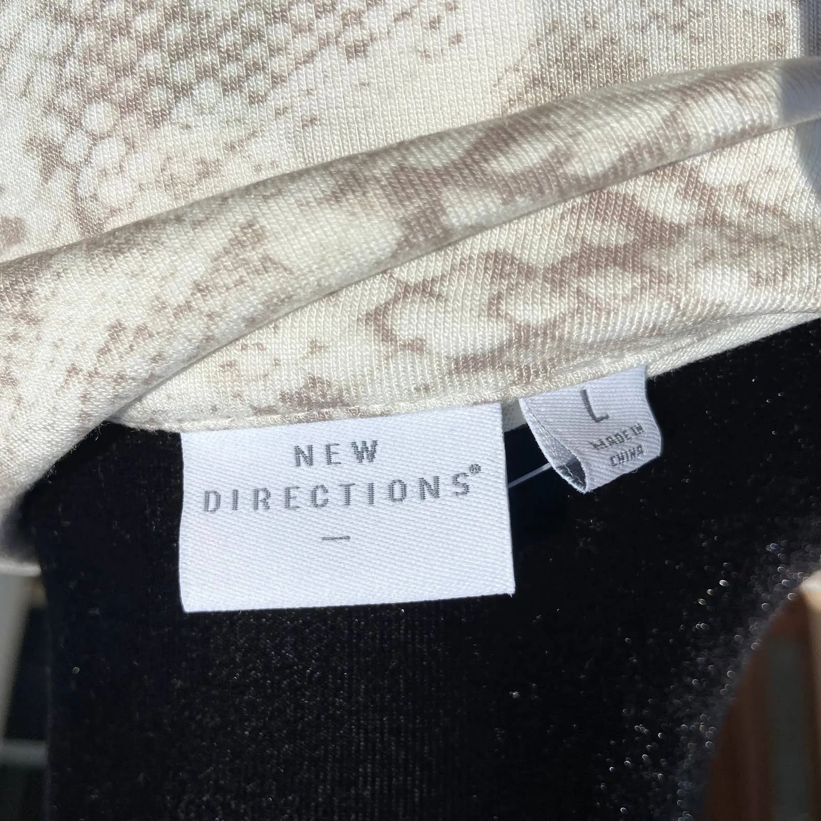 New Directions Womens Top Size Large Julianna Crepe Tiered Snakeskin Print‎ NEW Tan - Image 6