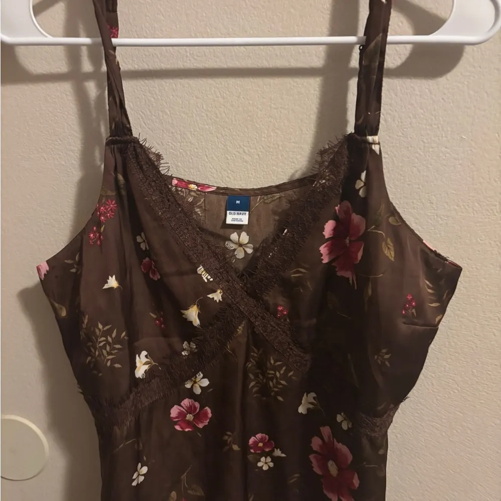 Old navy top BNWT - Image 6