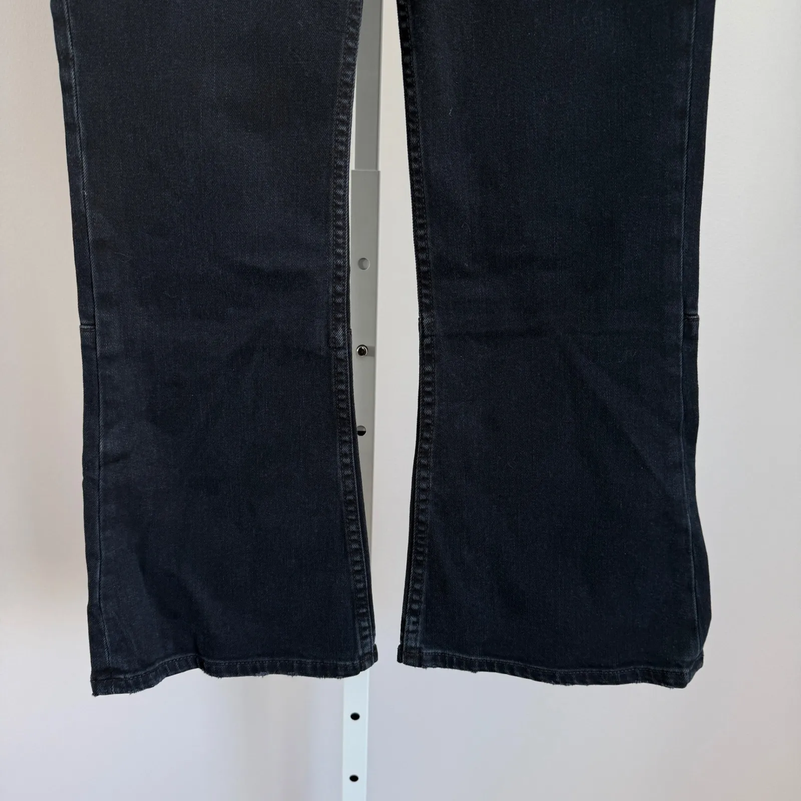 Proenza Schouler Women's NWT Cropped Flare Jeans Black Wash Size 26‎ Denim NWT - Image 5