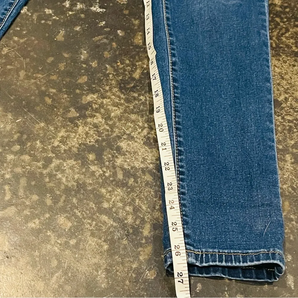 SHEIN Jeans Women’s Great Condition - Image 5