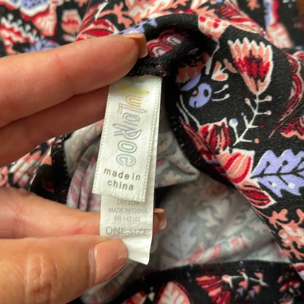 Mystery LuLaRoe Bundle Leggings One Size Shirt Large Multi Color Butter‎ Soft - Image 11