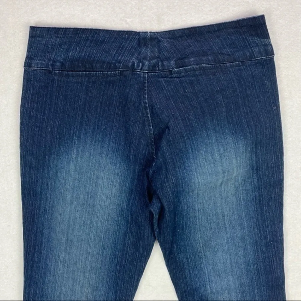 T’oui Stretch‎ Dark Wash Denim Split Hem Flare Jean Blue Size undefined - Image 8