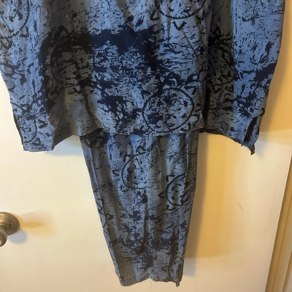 Vintage 80’s women’s Orvis rayon pantsuit. Size large. - Image 3
