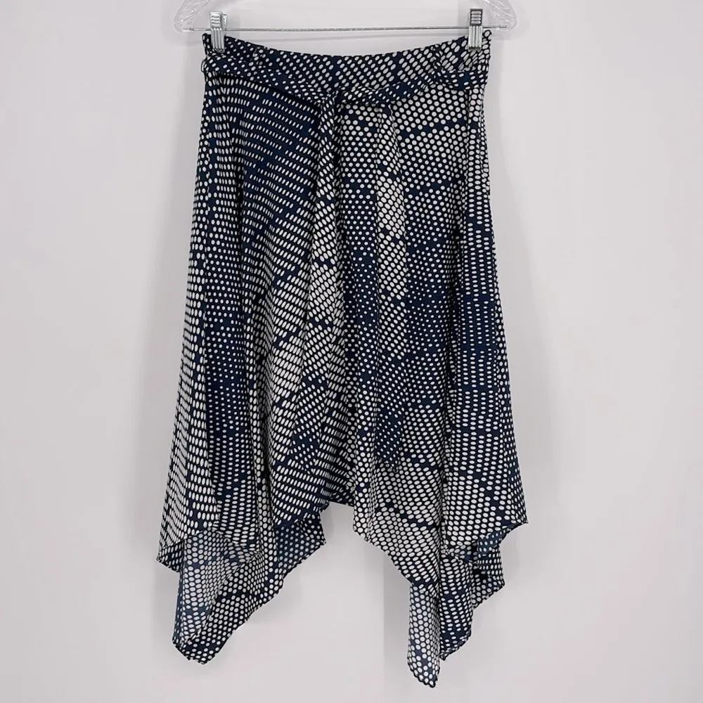 Banana Republic Factory Handkerchief Skirt Blue & White Polka Dot Women’s Size 2 - Image 2