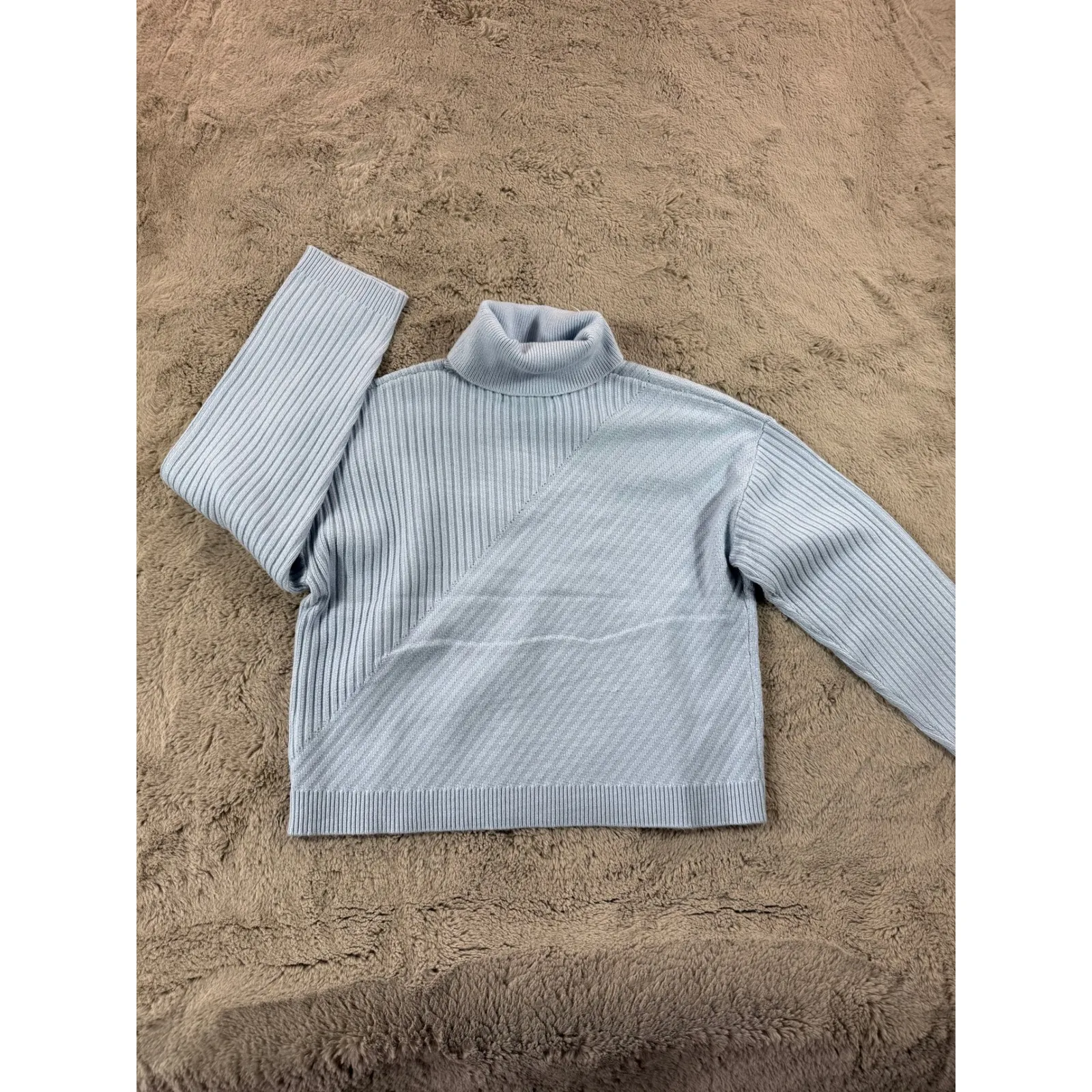 NWT Magaschoni Light Blue Ribbed Turtleneck Sweater M/M Diagonal Stripe Detail - Image 9