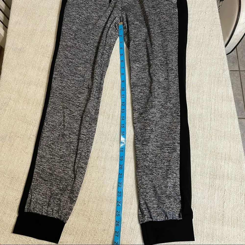 Shein Women’s Gray and Black Joggers - Image 12