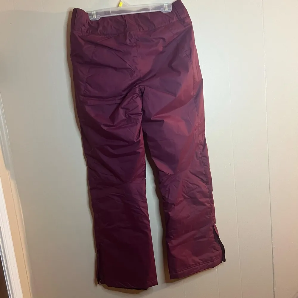 Columbia Women's Modern Mountain 2.0 Ski Pant - Image 3