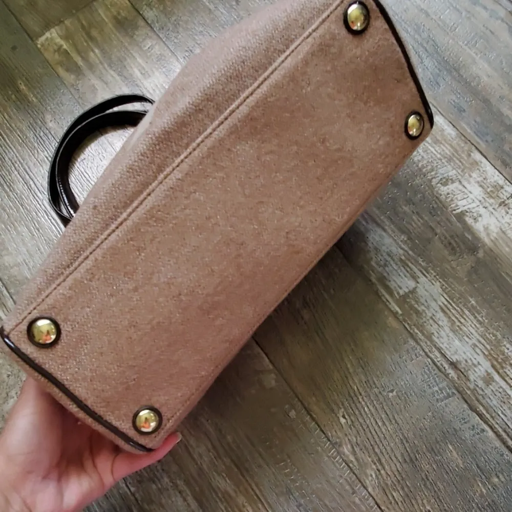 Authentic Coach satchel 10x8 - Image 5