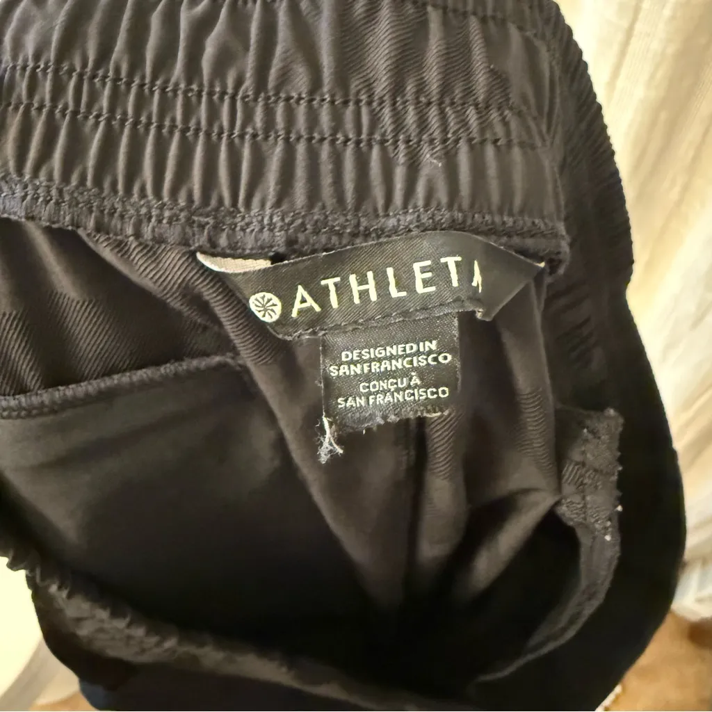 Athleta Brooklyn Jogger Black Camo 10 - Image 5