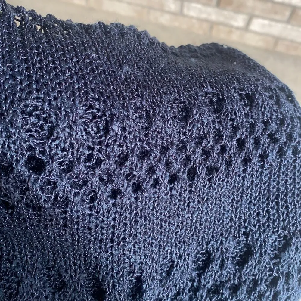 Elizabeth and James Crocheted Loose Knit Crewneck Sweater Navy Size XS - Image 7