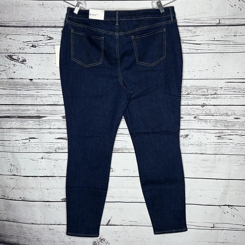 NYDJ NWT Size 16 Dark Wash Blue Denim Lift x Tuck Technology Skinny Jeans - Image 2