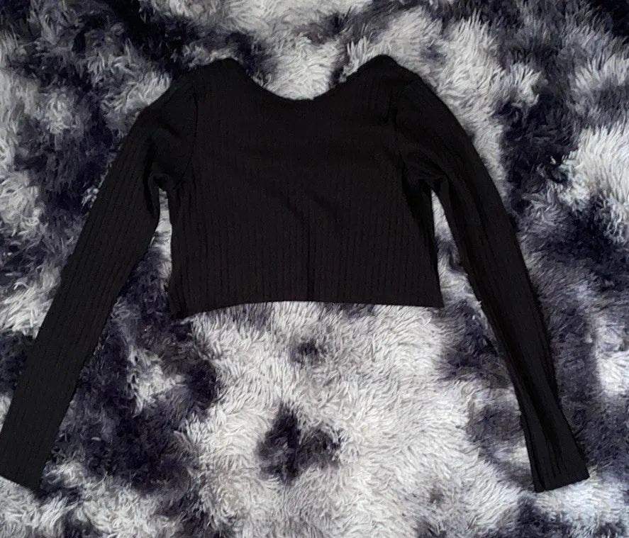 Pretty Little Thing Ribbed Long Sleeve  - Image 2