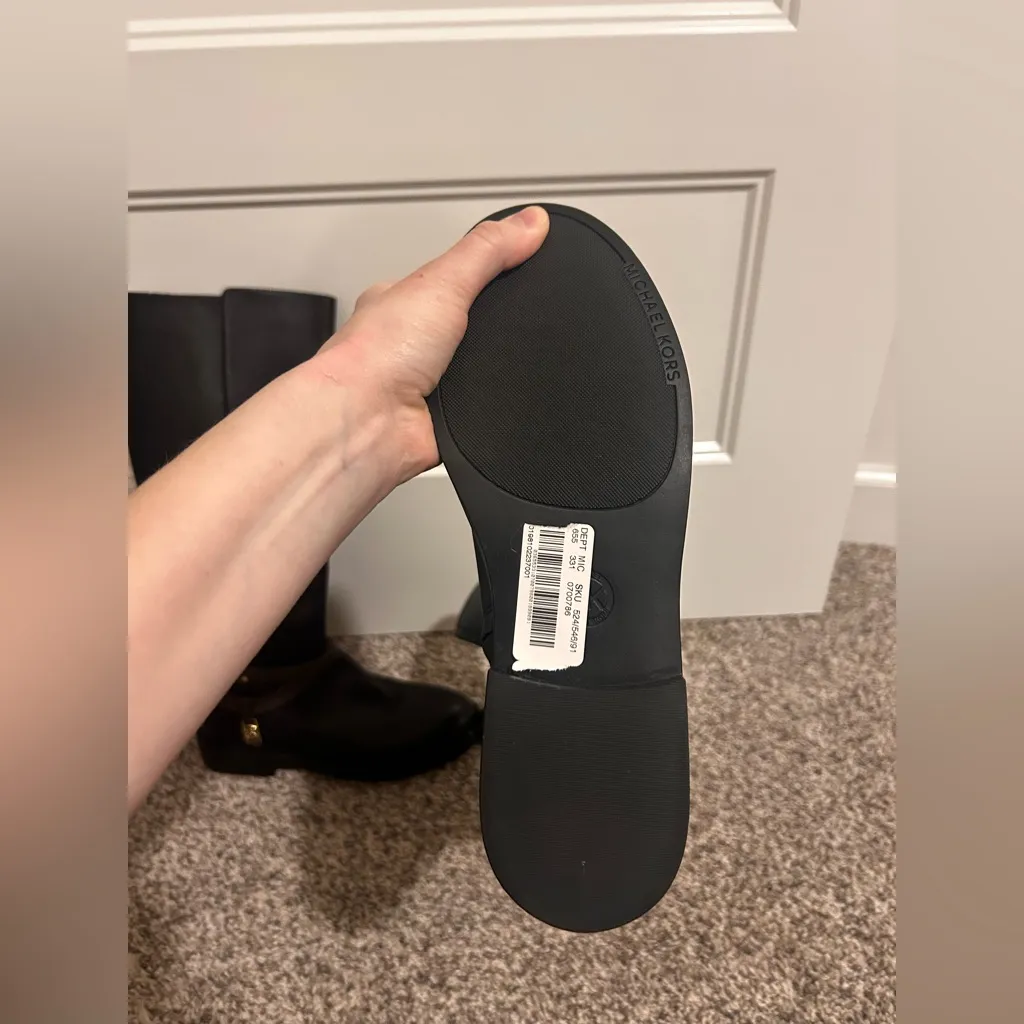 Micheal Kors Boots - Image 2