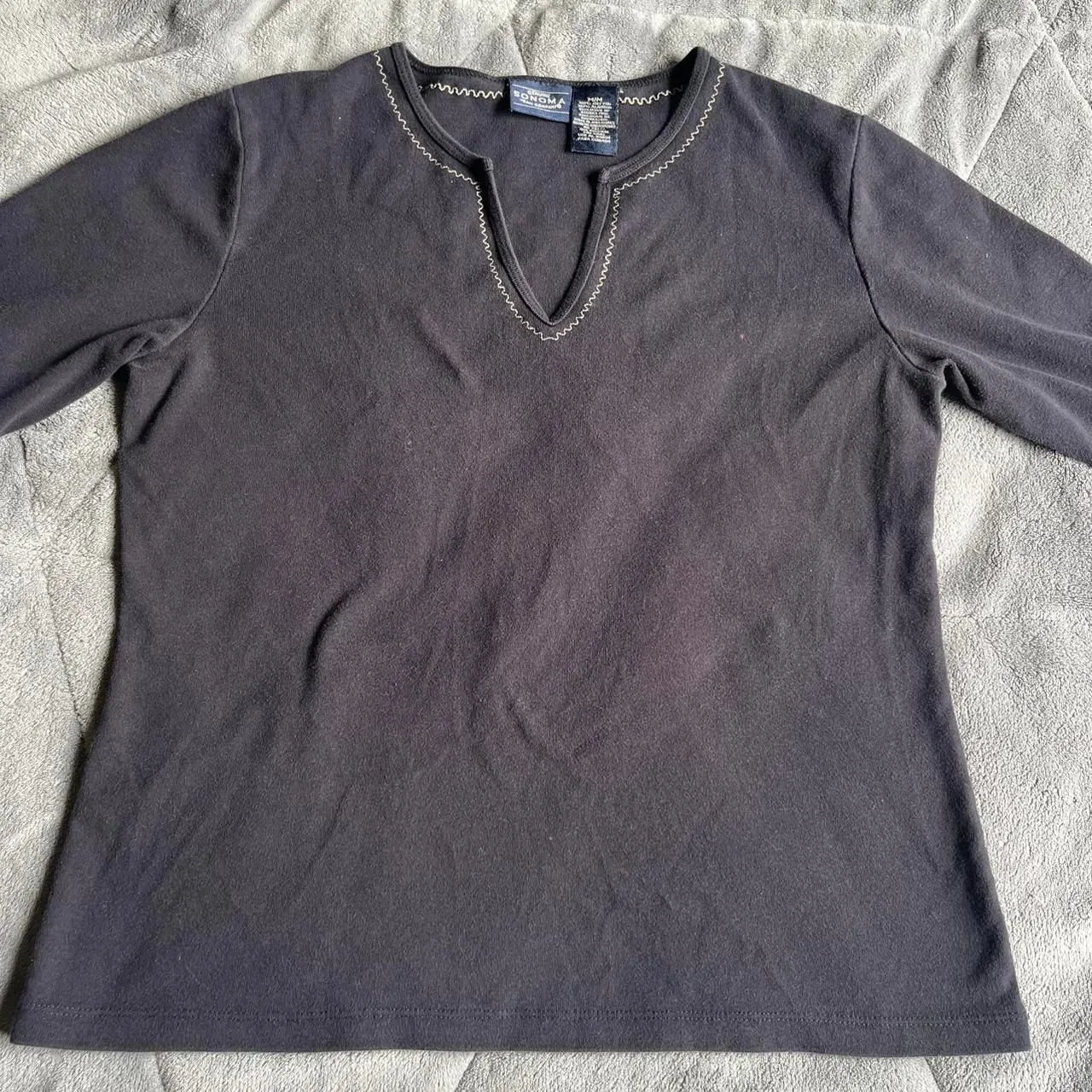 Vintage 90s/Y2K Sonoma Jean Company Embroidered Black Top 3/4 Sleeve size medium - Image 2