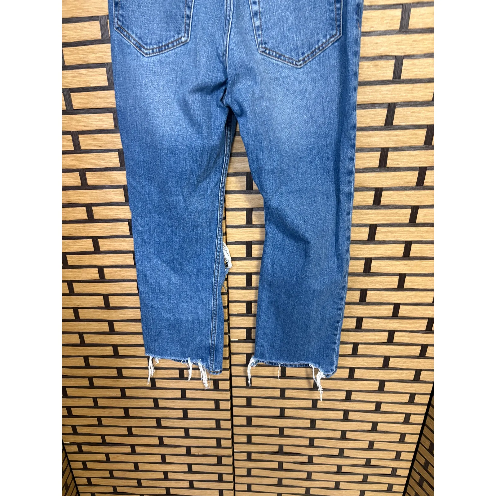 Abercrombie & Fitch The Ankle Straight Ultra High Rise Jeans 2/26 Short - Image 5