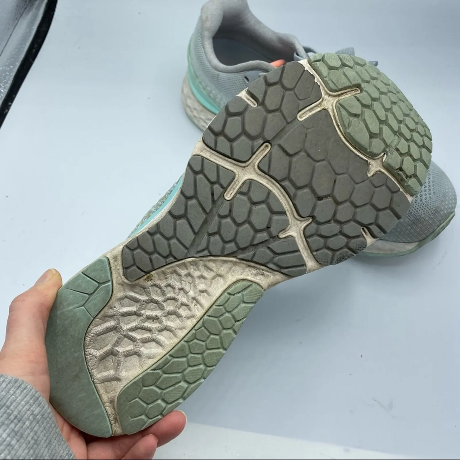 New Balance Grey & Teal Running Shoes Sneakers Womens 8.5 Shoes Casual Athletic - Image 2