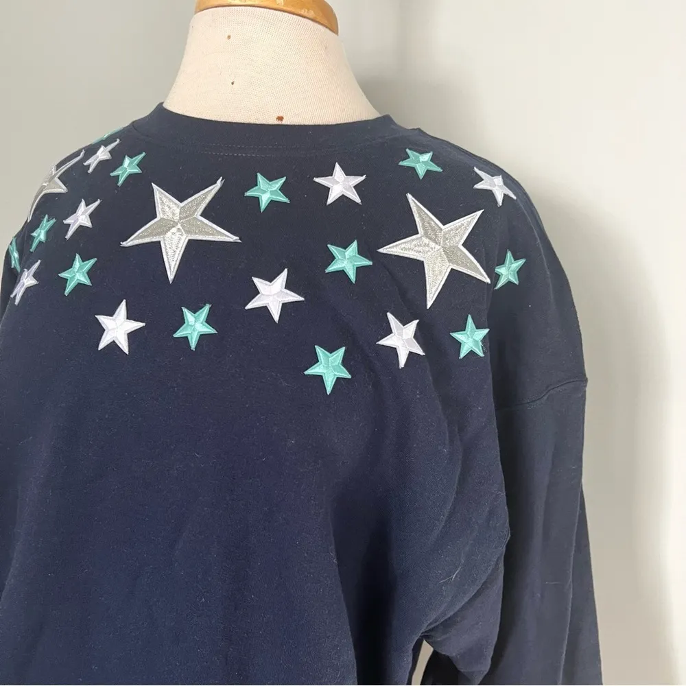 Navy Blue Crewneck Sweatshirt with Star Embroidery Size XL - Image 3