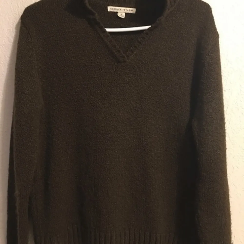 Carolyn Tailor Ladies sweater blouse size M - Image 3