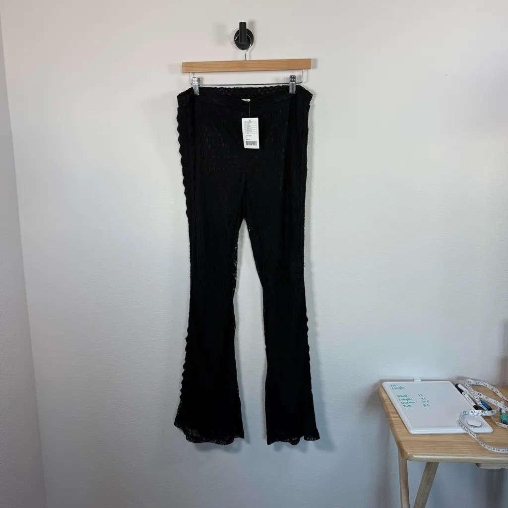NWT Urban Outfitters Crochet Bell Bottom Pants in Black Size L - Image 6
